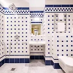 Boileau Hotel 3*