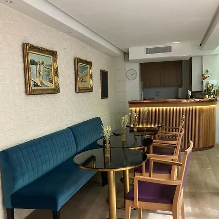 Otel Boileau 3*