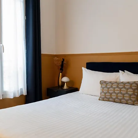Hotel Boileau 3*