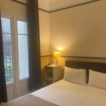 Boileau Hotel 3*
